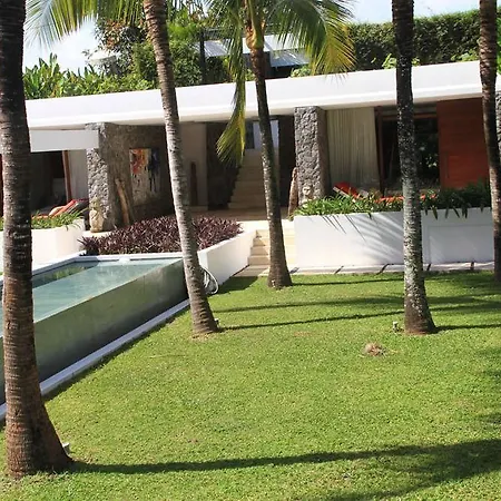 Villa Niloufar